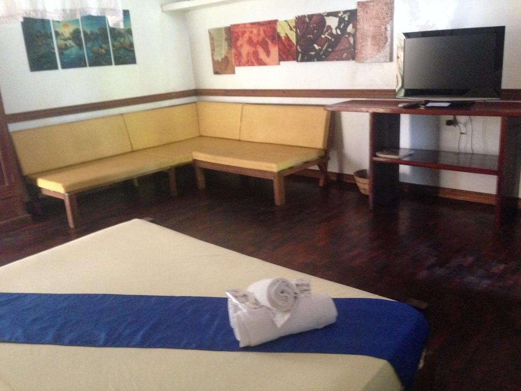The Lotus Garden Bed & Breakfast Puerto Princesa Luaran gambar