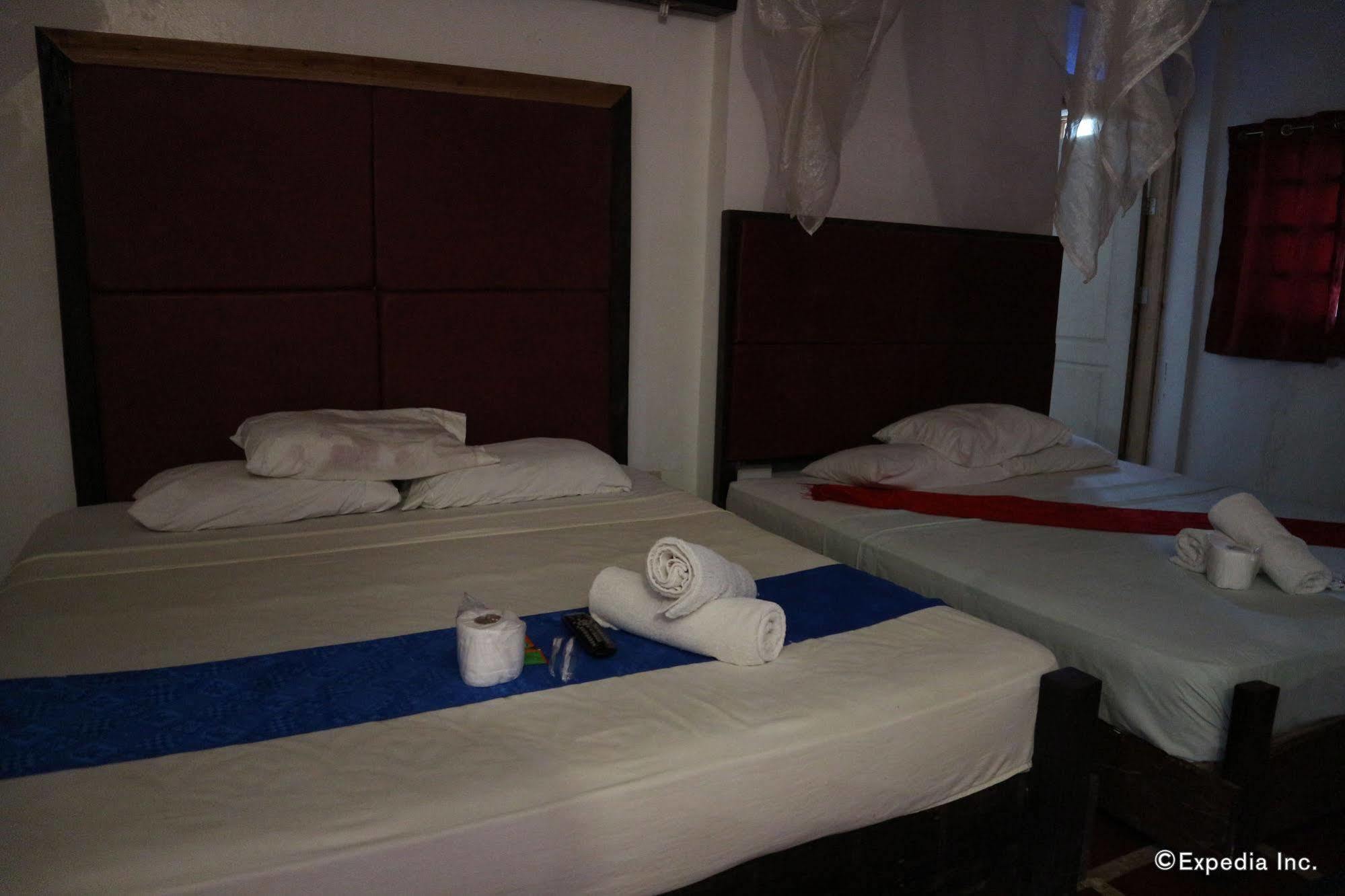 The Lotus Garden Bed & Breakfast Puerto Princesa Luaran gambar