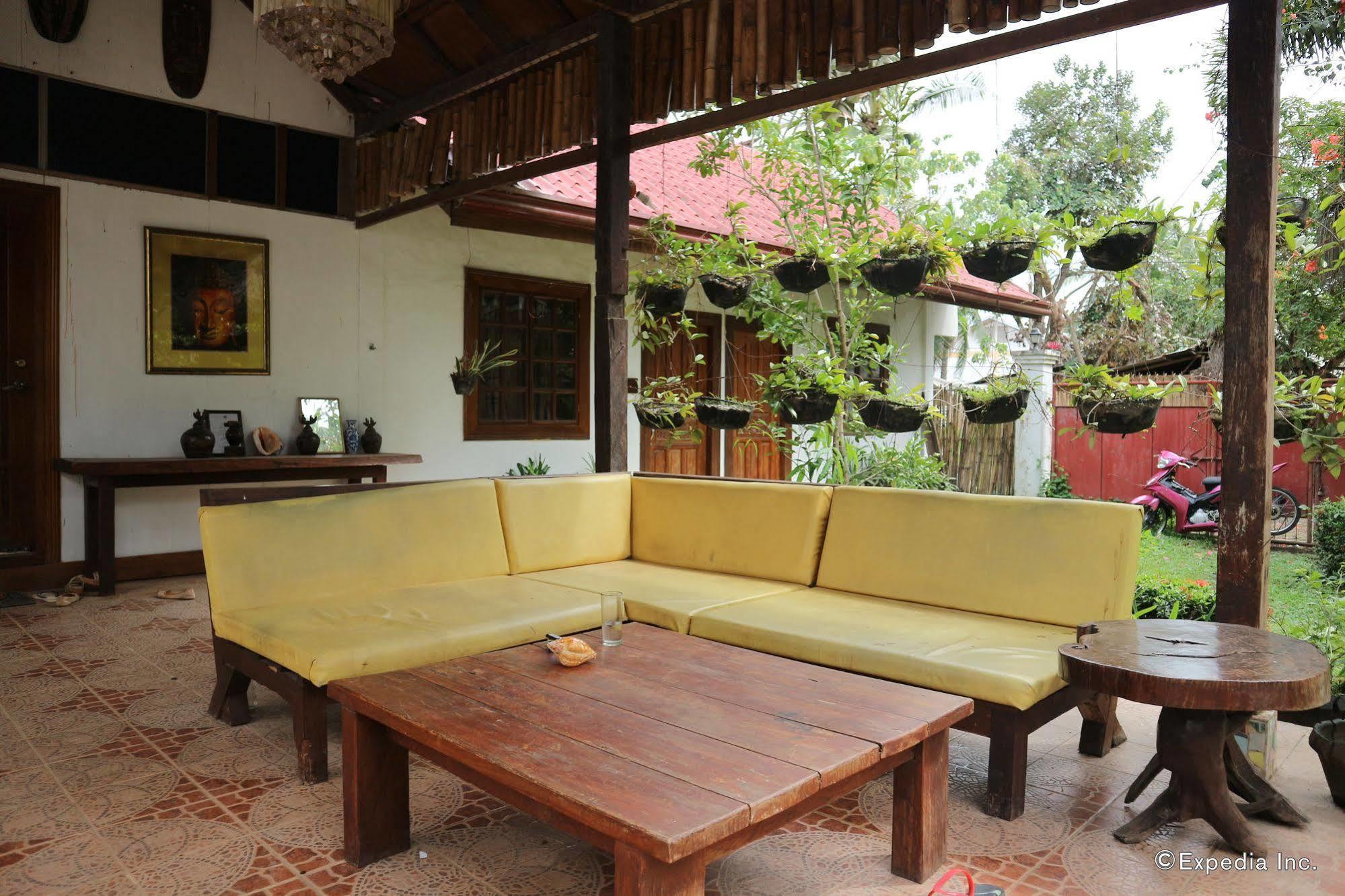 The Lotus Garden Bed & Breakfast Puerto Princesa Luaran gambar